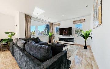 Property slide 10