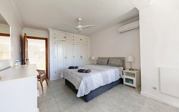 Property slide 10