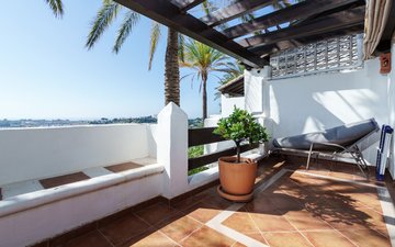 Eigenschaftsfolie 23