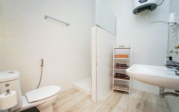 Property slide 23
