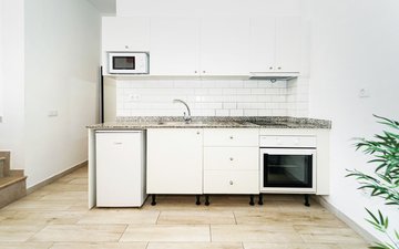 Property slide 20