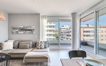 Property slide 17
