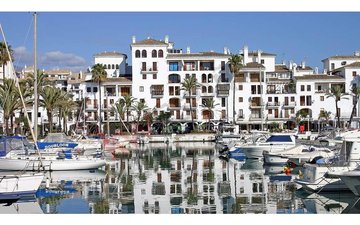 Slajd nieruchomości 42