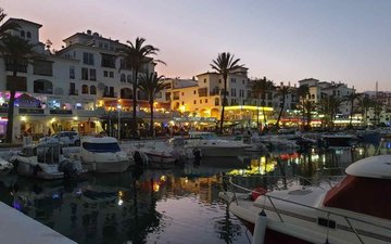 Slajd nieruchomości 45