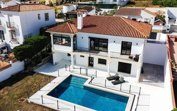 Slajd nieruchomości 1