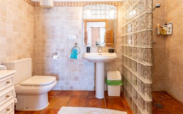 Slajd nieruchomości 30