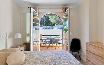 Property slide 5