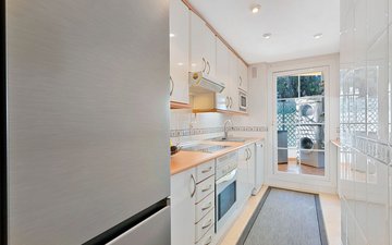 Property slide 10