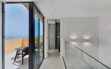 Property slide 31