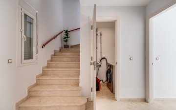Property slide 10