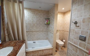 Eigenschaftsfolie 16