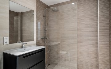 Eigenschaftsfolie 16