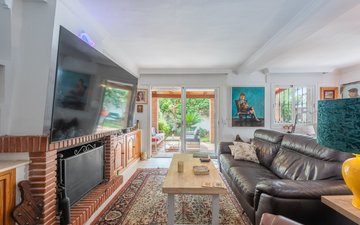 Eigenschaftsfolie 15