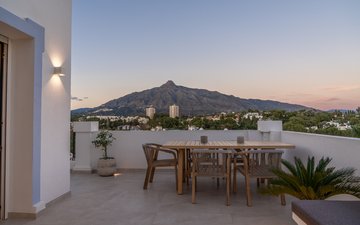 Property slide 25