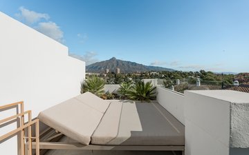 Property slide 20