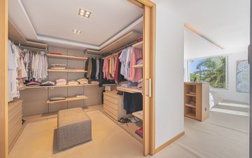 Property slide 52