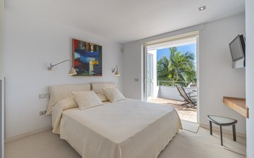 Property slide 48