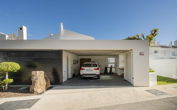 Property slide 10