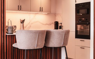 Eigenschaftsfolie 19