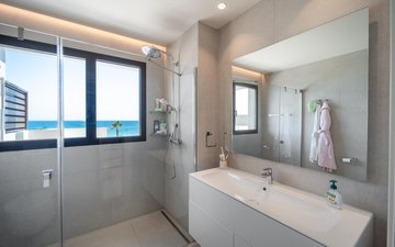 Property slide 16