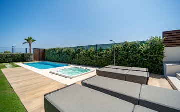 Property slide 32