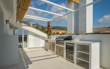 Property slide 22
