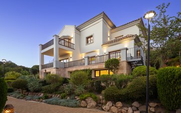 Property slide 8