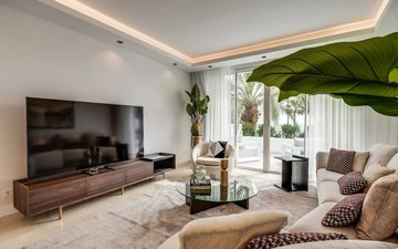 Property slide 24