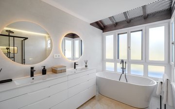 Property slide 18