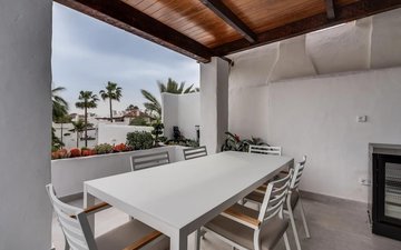 Property slide 25