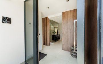 Property slide 19