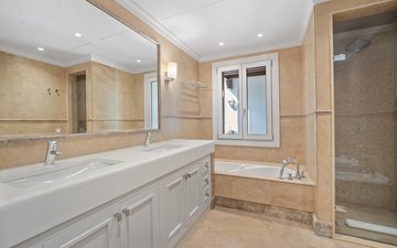 Слайд недвижимости 42