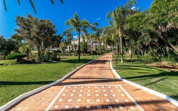 Слайд недвижимости 9