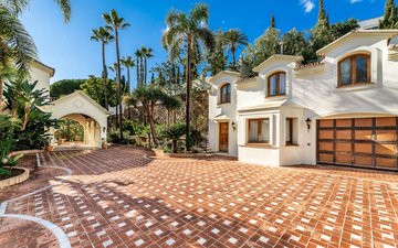 Слайд недвижимости 12