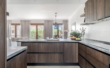 Eigenschaftsfolie 11