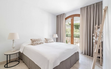 Eigenschaftsfolie 16