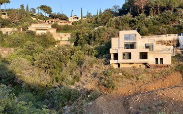 Property slide 26