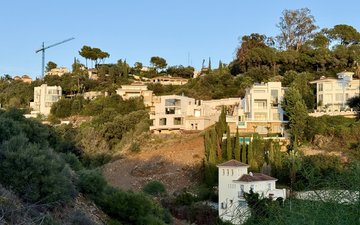 Property slide 20
