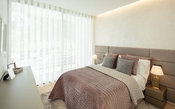 Property slide 21