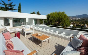 Property slide 14