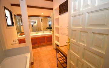 Property slide 16