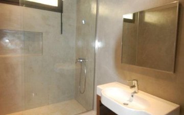 Property slide 19