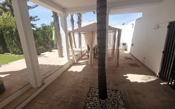 Property slide 25