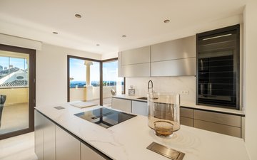 Property slide 48