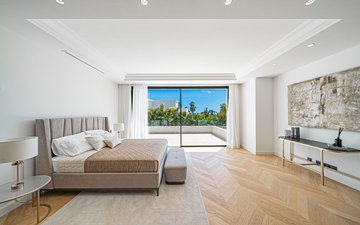 Property slide 32