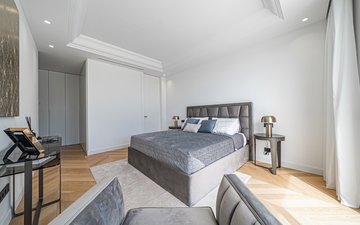 Property slide 17