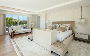 Property slide 18
