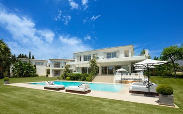 Property slide 40