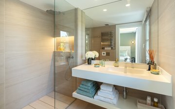 Property slide 25