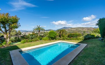 Property slide 23